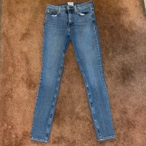 HUDSON Skinny Jeans. Size 26 (Women)
